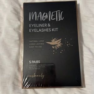 Never opened magnetic eyeliner and eyelash kit.